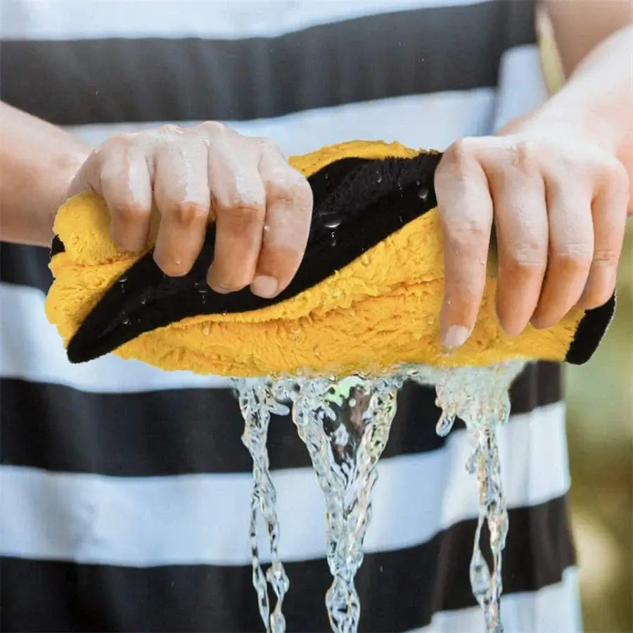 Experience the ultimate cleaning power with our Microfiber Cleaning Towels! - Homelune LTD home essentials and decor!