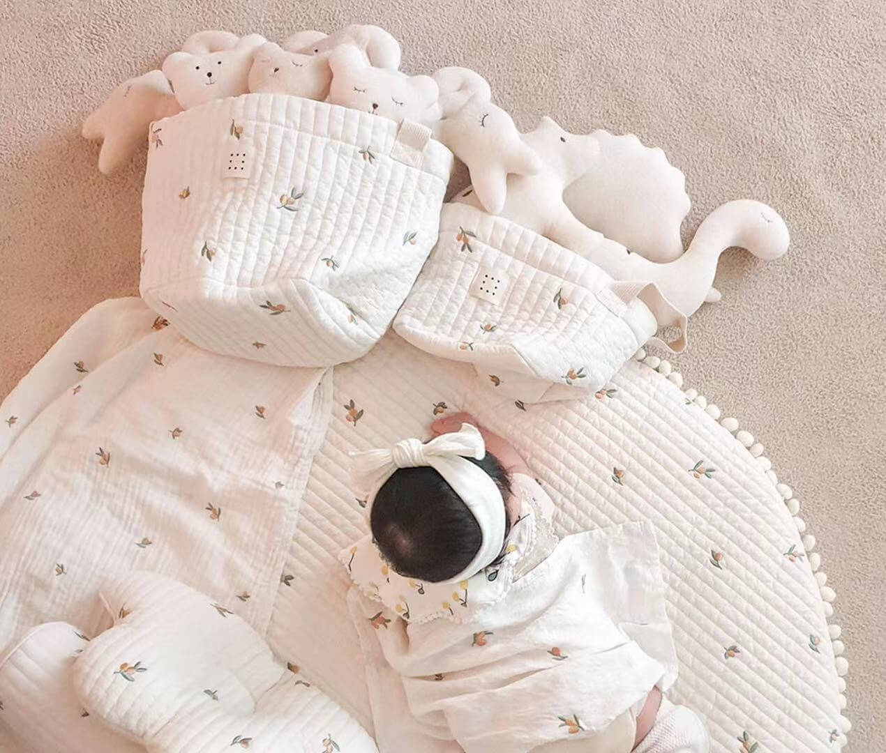 Stay Organized On the Go with Our Storage Baby Diaper, Clothes & Toy Bag! - Homelune LTD home essentials and decor!