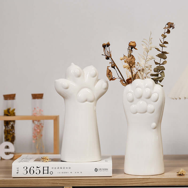 Elevate Your Living Space with Simple Ceramic Vases - Homelune LTD home essentials and decor!