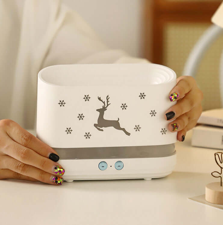 Elk Flame Humidifier & Diffuser – Silent Christmas Atmosphere Lamp - Homelune LTD home essentials and decor!