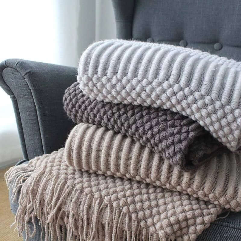 Stay Cozy Anywhere with Our Lightweight & Warm Nap Blanket! - Homelune LTD home essentials and decor!