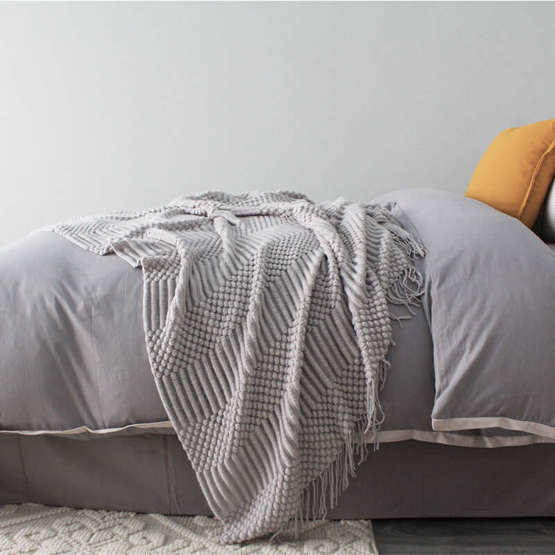 Stay Cozy Anywhere with Our Lightweight & Warm Nap Blanket! - Homelune LTD home essentials and decor!