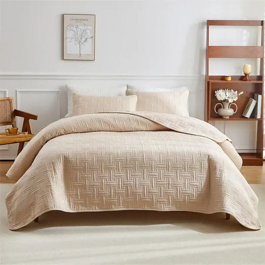 Transform Your Bedroom with Our Lightweight Quilted Cotton Bedspread - Homelune LTD home essentials and decor!