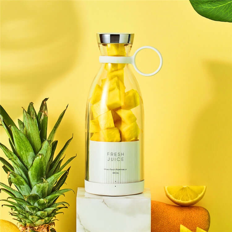 Ultimate Portable Electric Juicer Blender: Rechargeable Mixer for Smoothies and More! - Homelune LTD home essentials and decor!