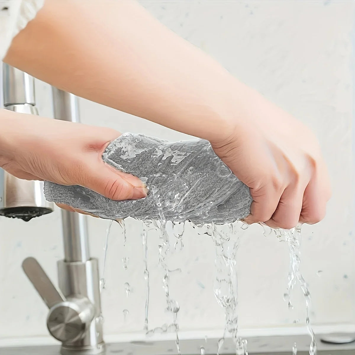 Effortless Cleaning with the Ultra-Fine Fiber Kitchen Towel Set Homelune LTD
